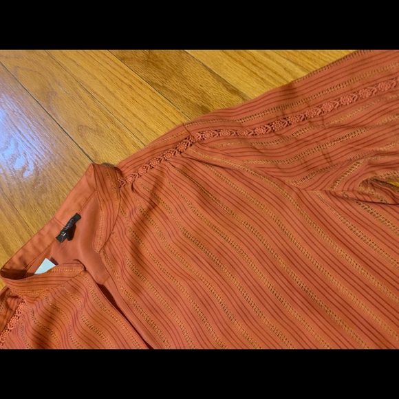 Blouse - Picture 3 of 5